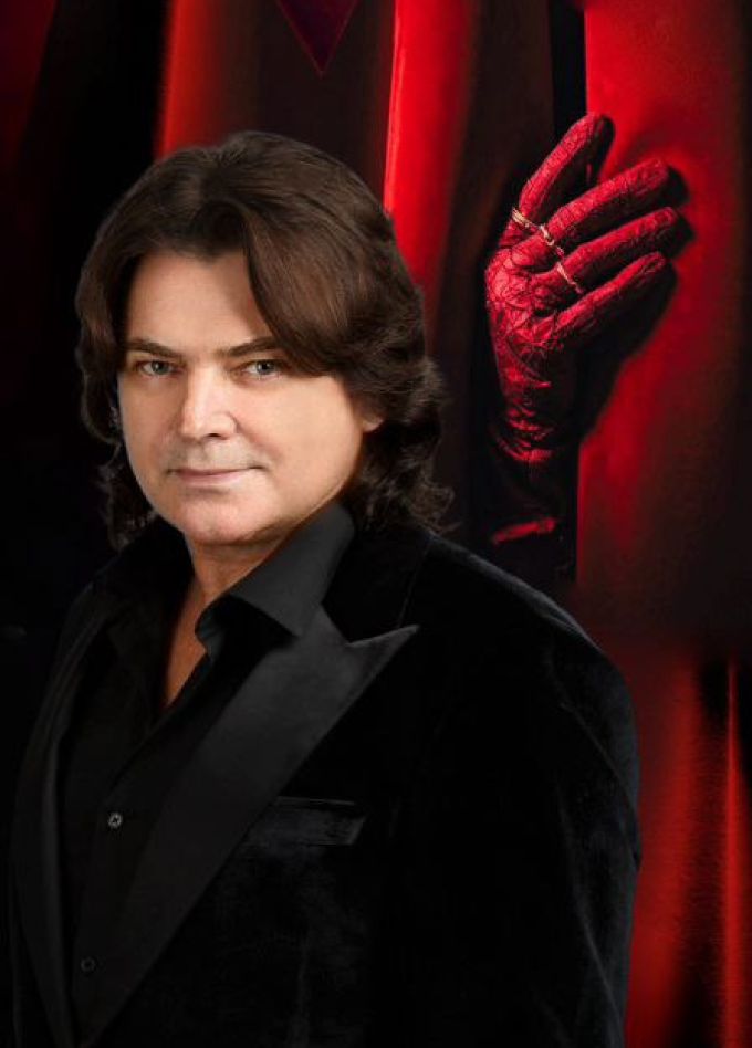 Александр Шахов